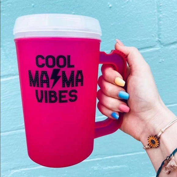 Cool Mama Vibes Mega Mug - Picture 1 of 1